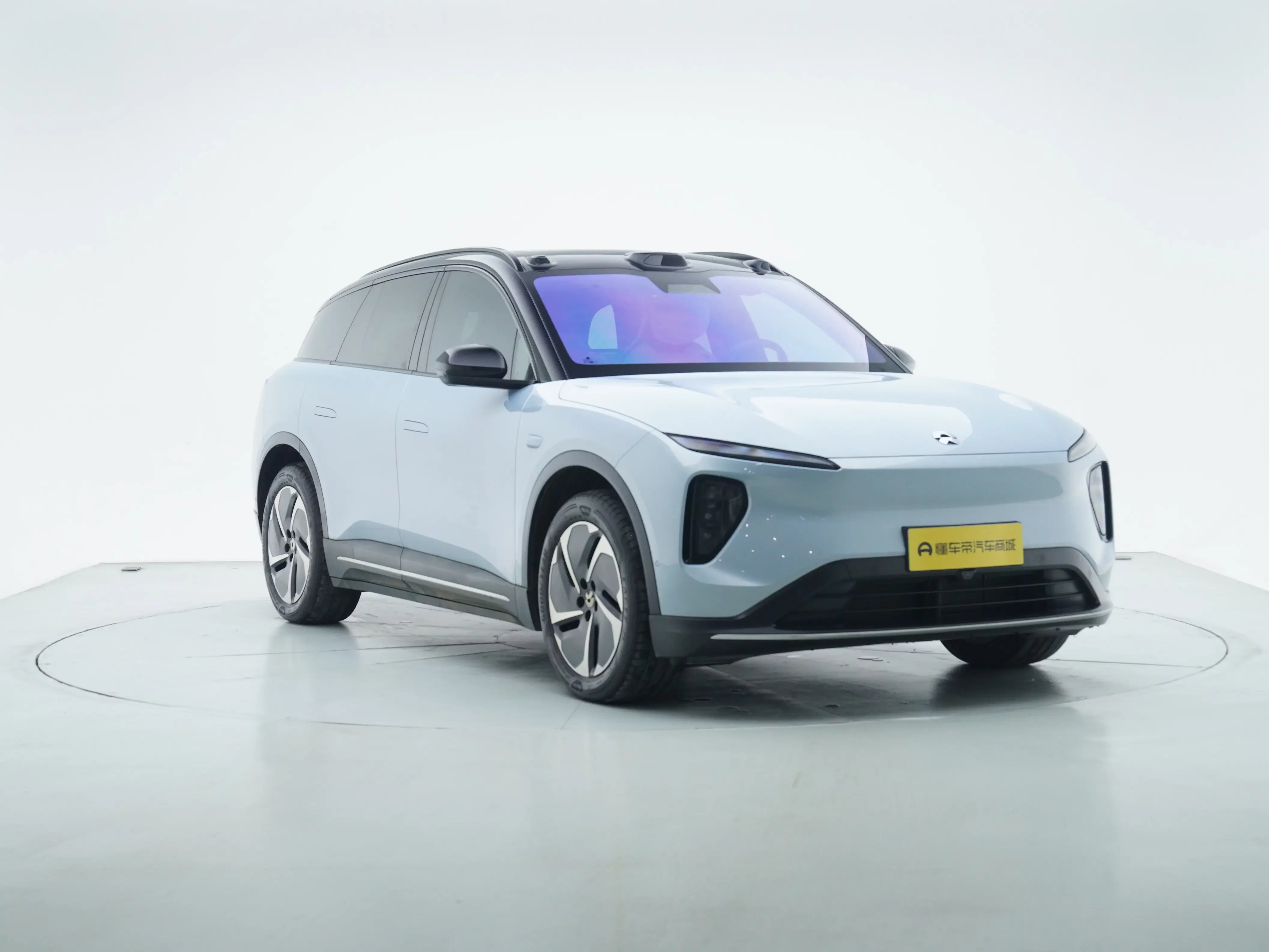 NIO ES6