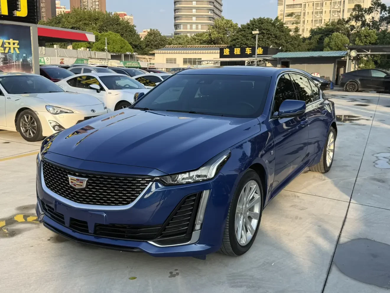 Cadillac CT5