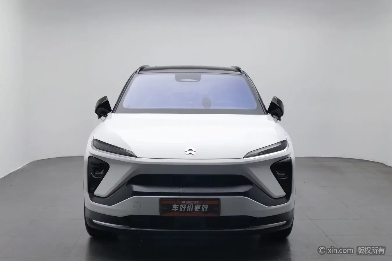 NIO ES6