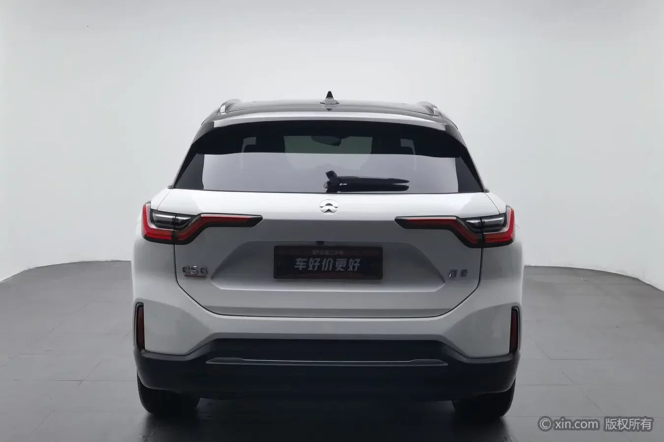 NIO ES6