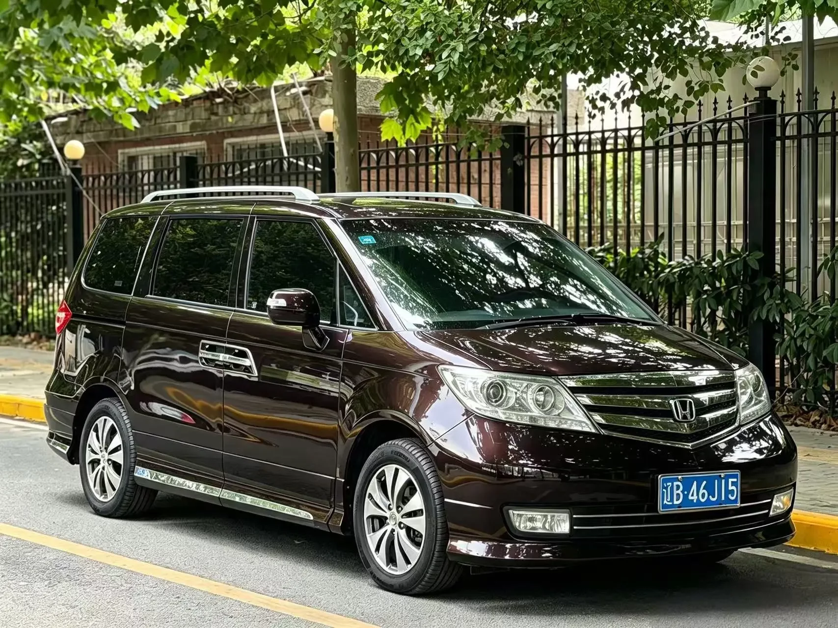 Honda Elysion (Alison)