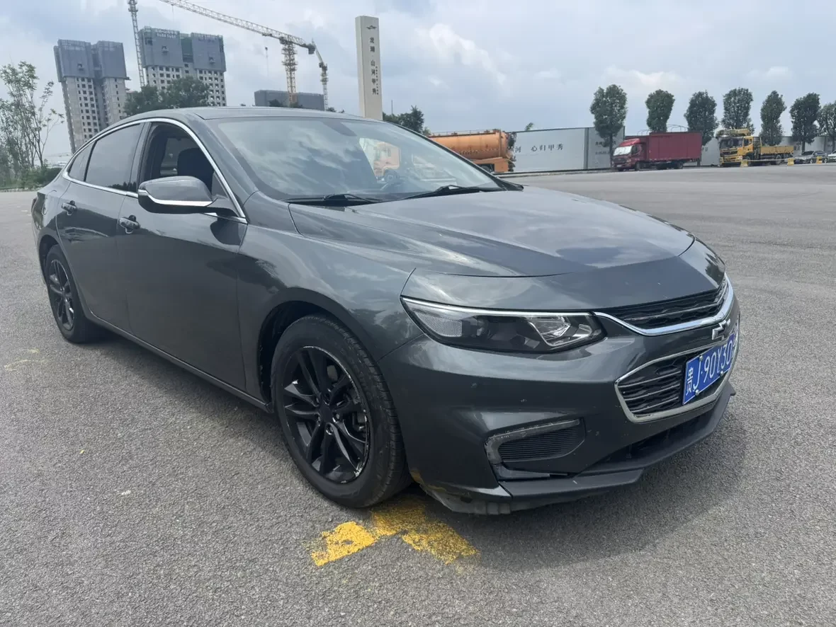 Chevrolet Malibu XL