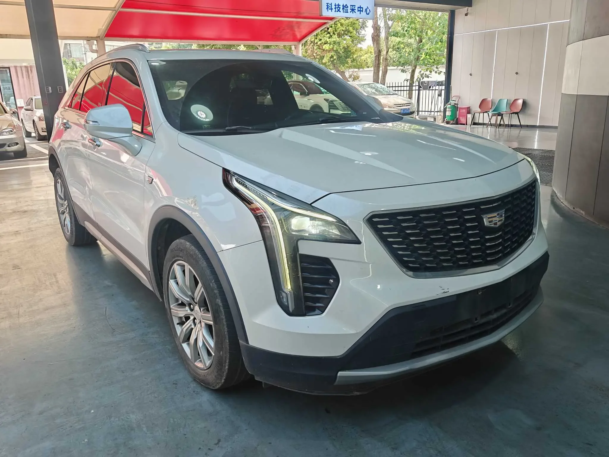 Cadillac XT4