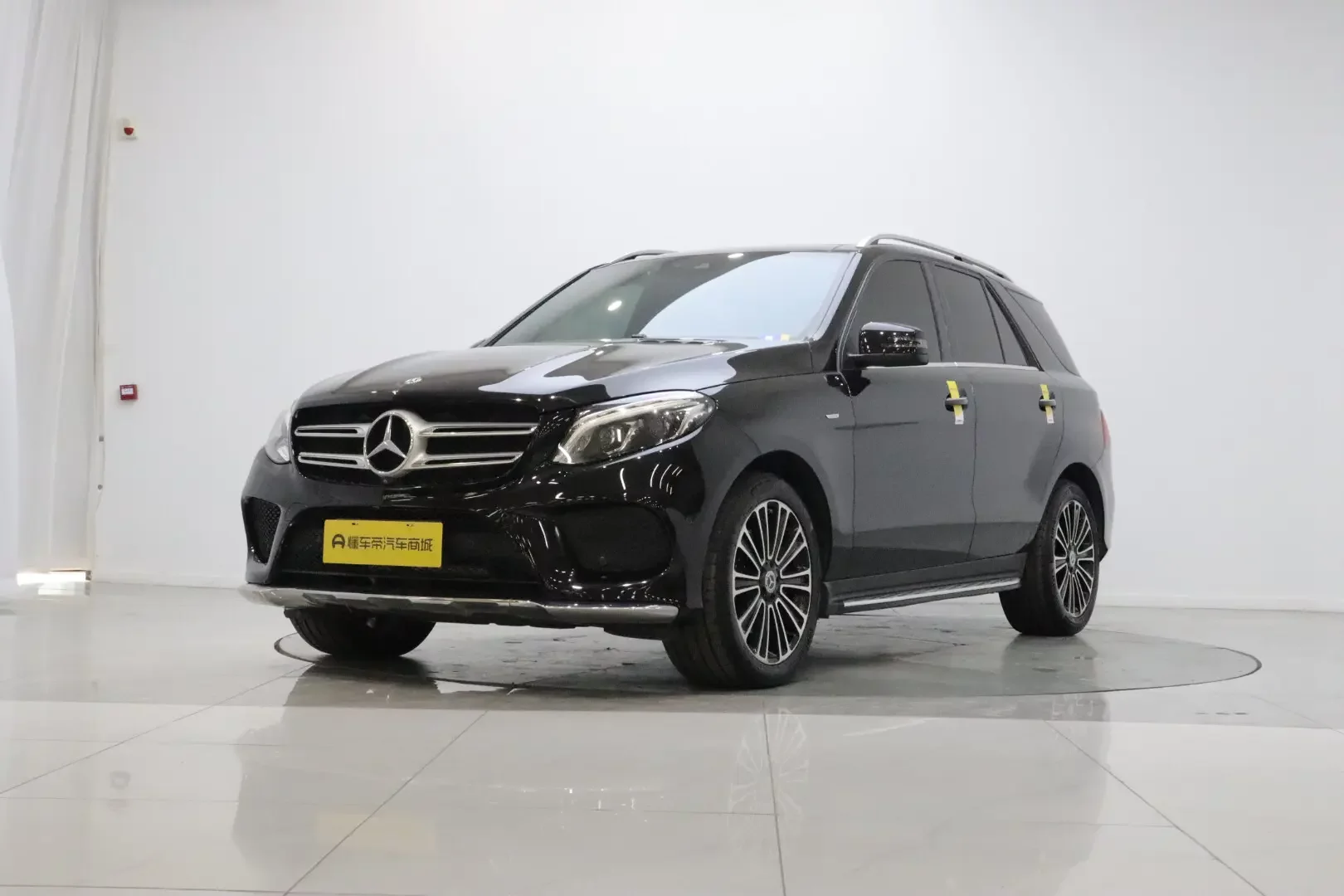Mercedes-Benz GLE (Imported)