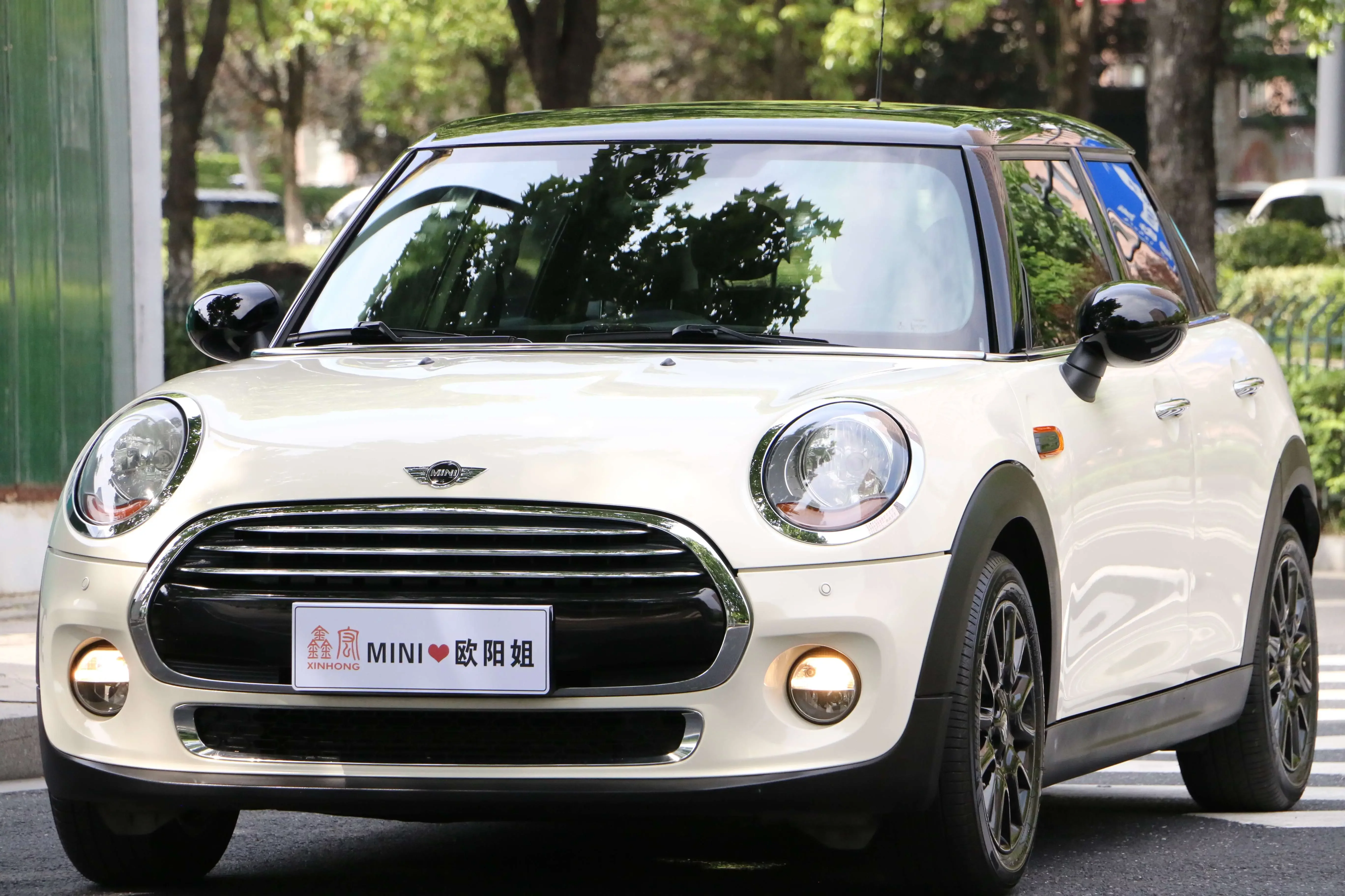 MINI 