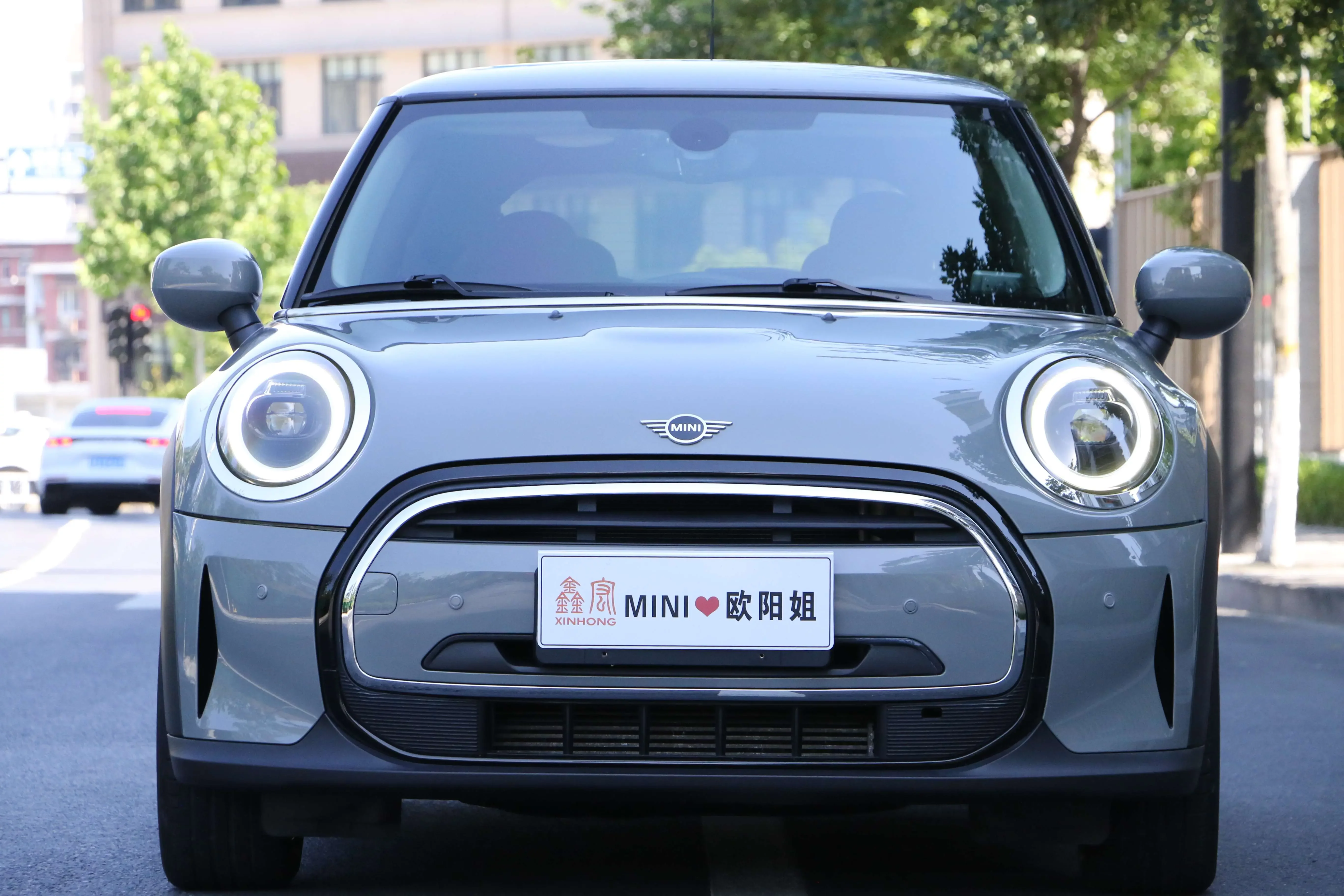 MINI 