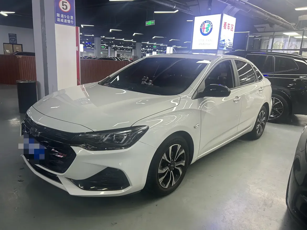 Chevrolet Monza (Cruze)