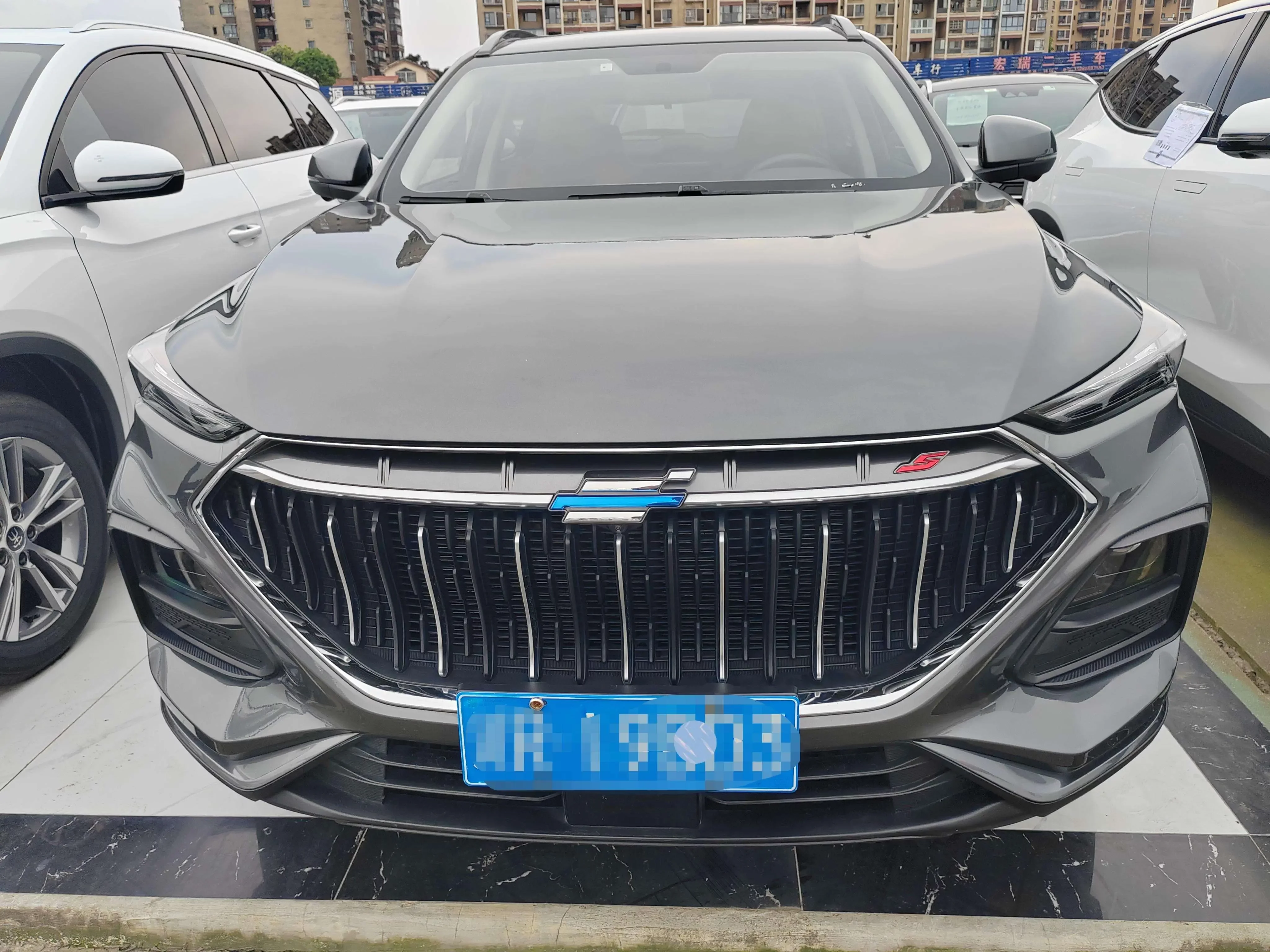Oshan Changan Auchan X5