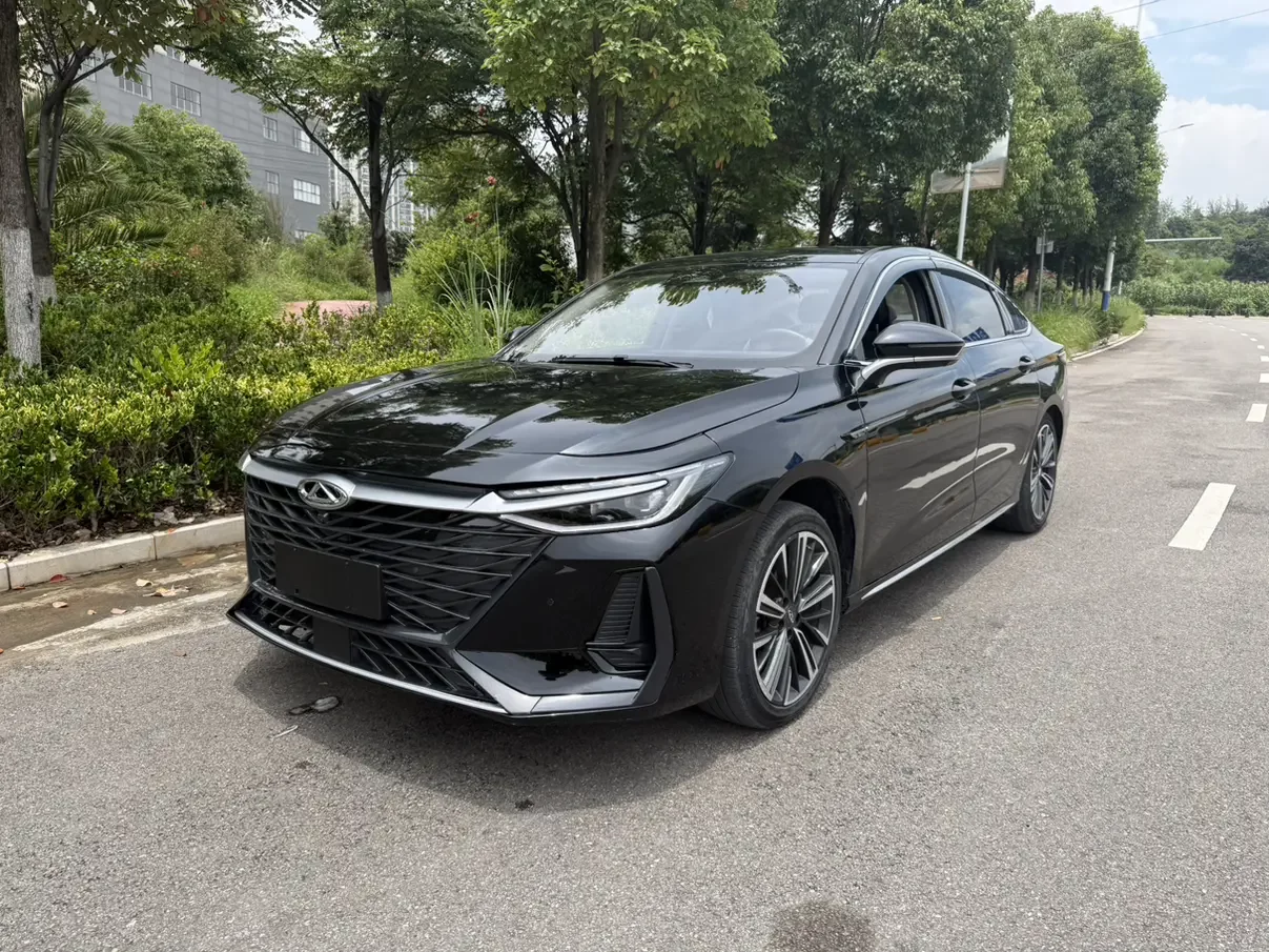 Chery Arrizo 8