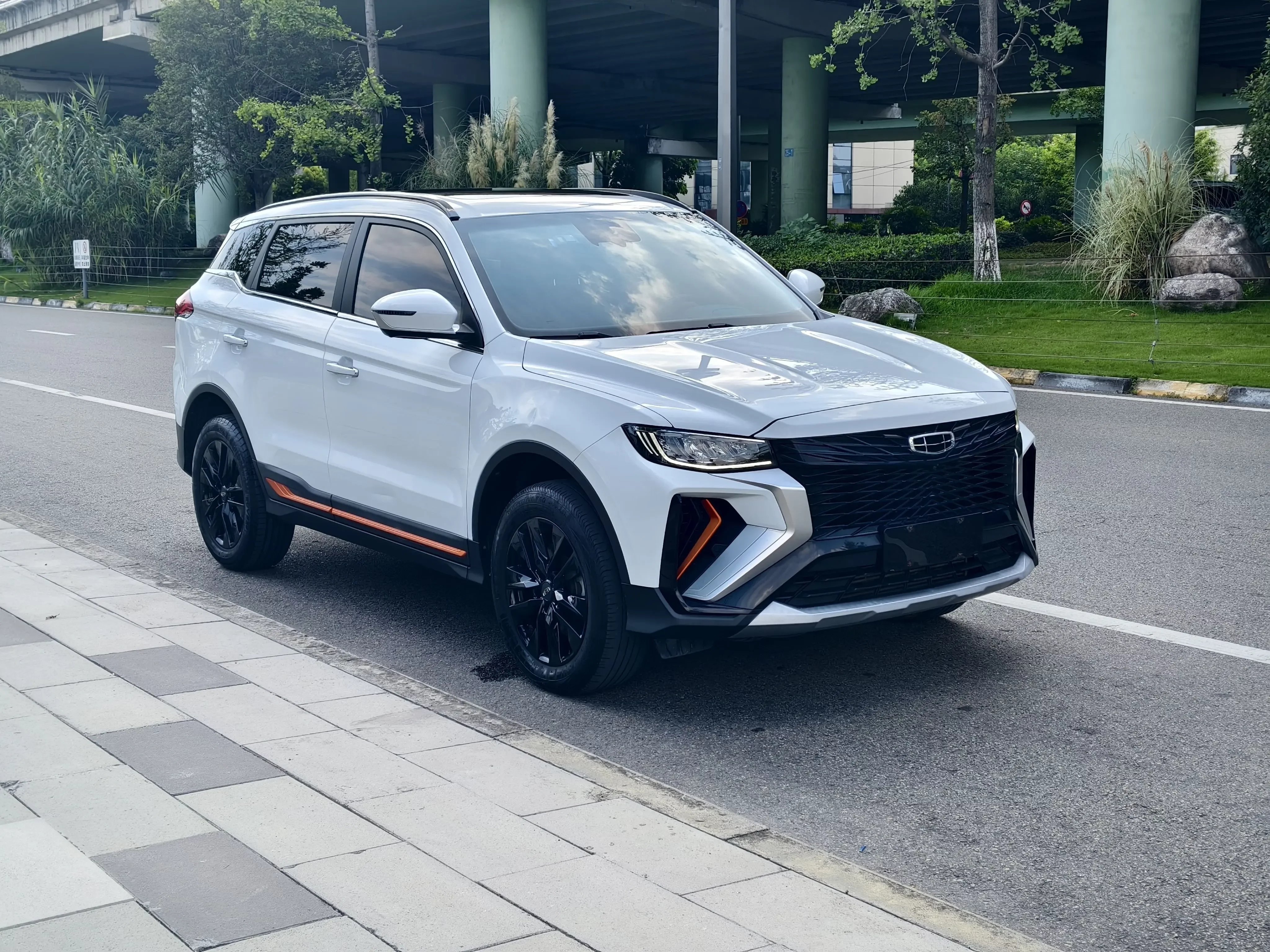 Geely Atlas (Boyue)