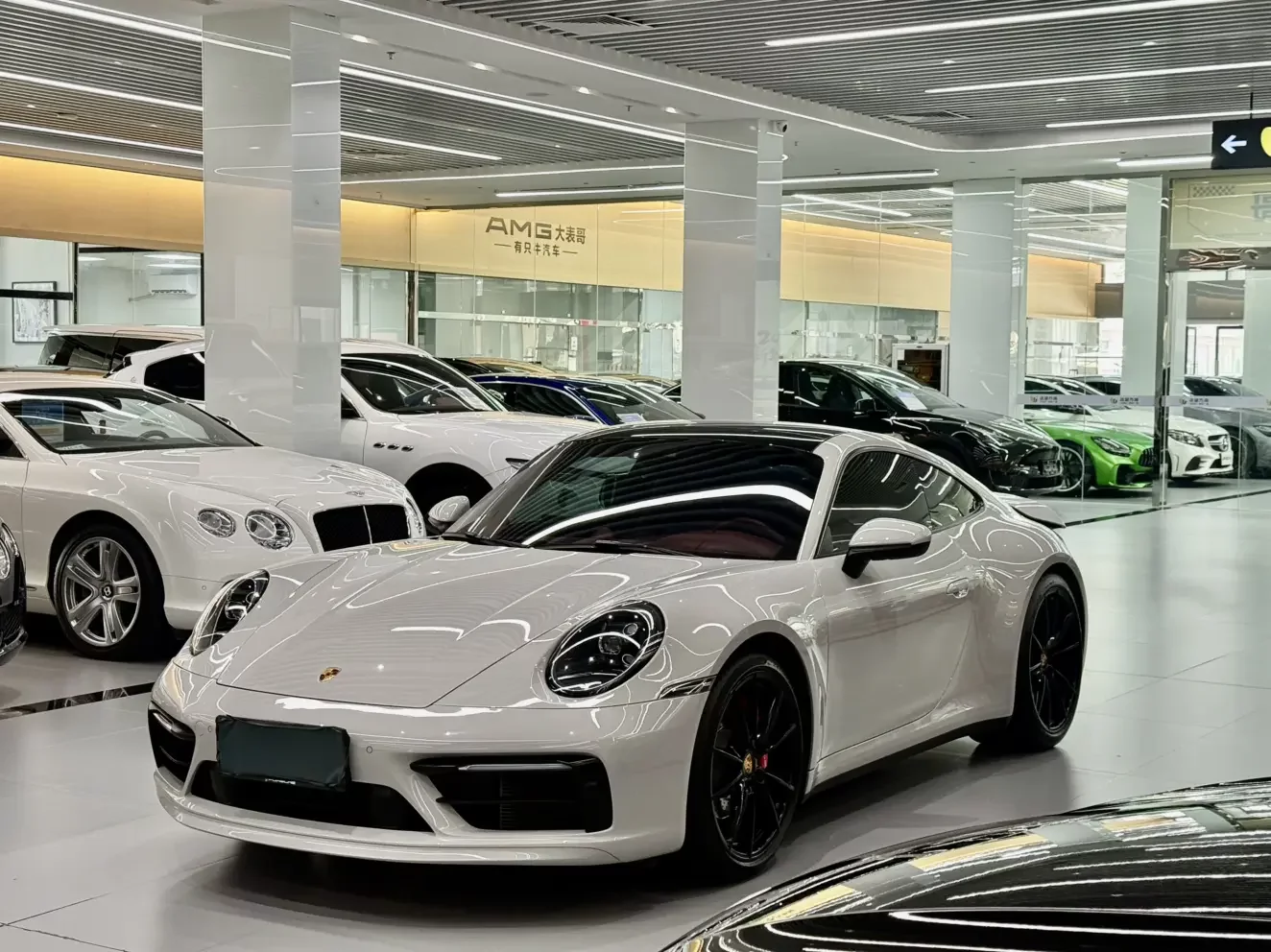 Porsche 911