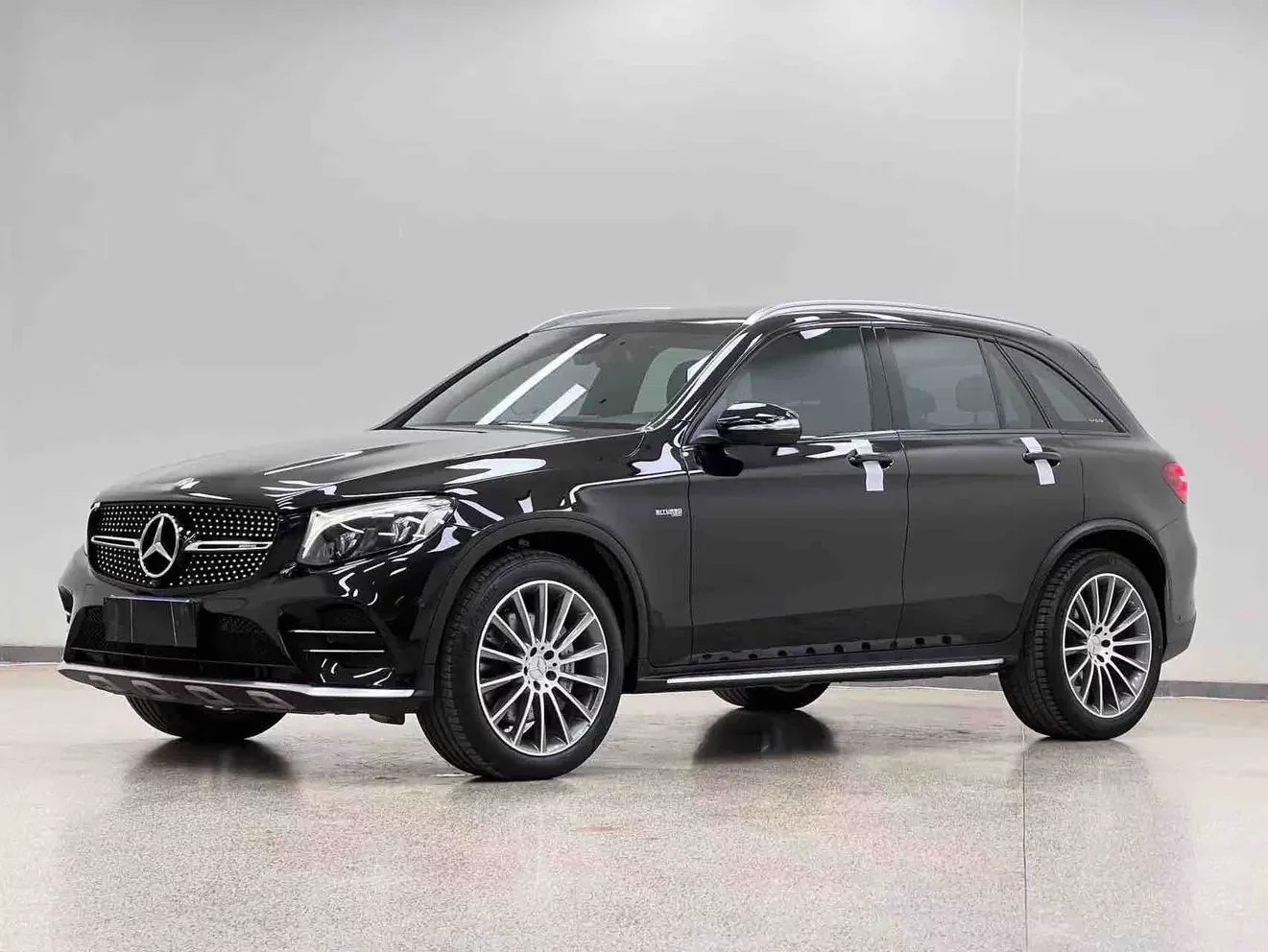 Mercedes-Benz GLC AMG
