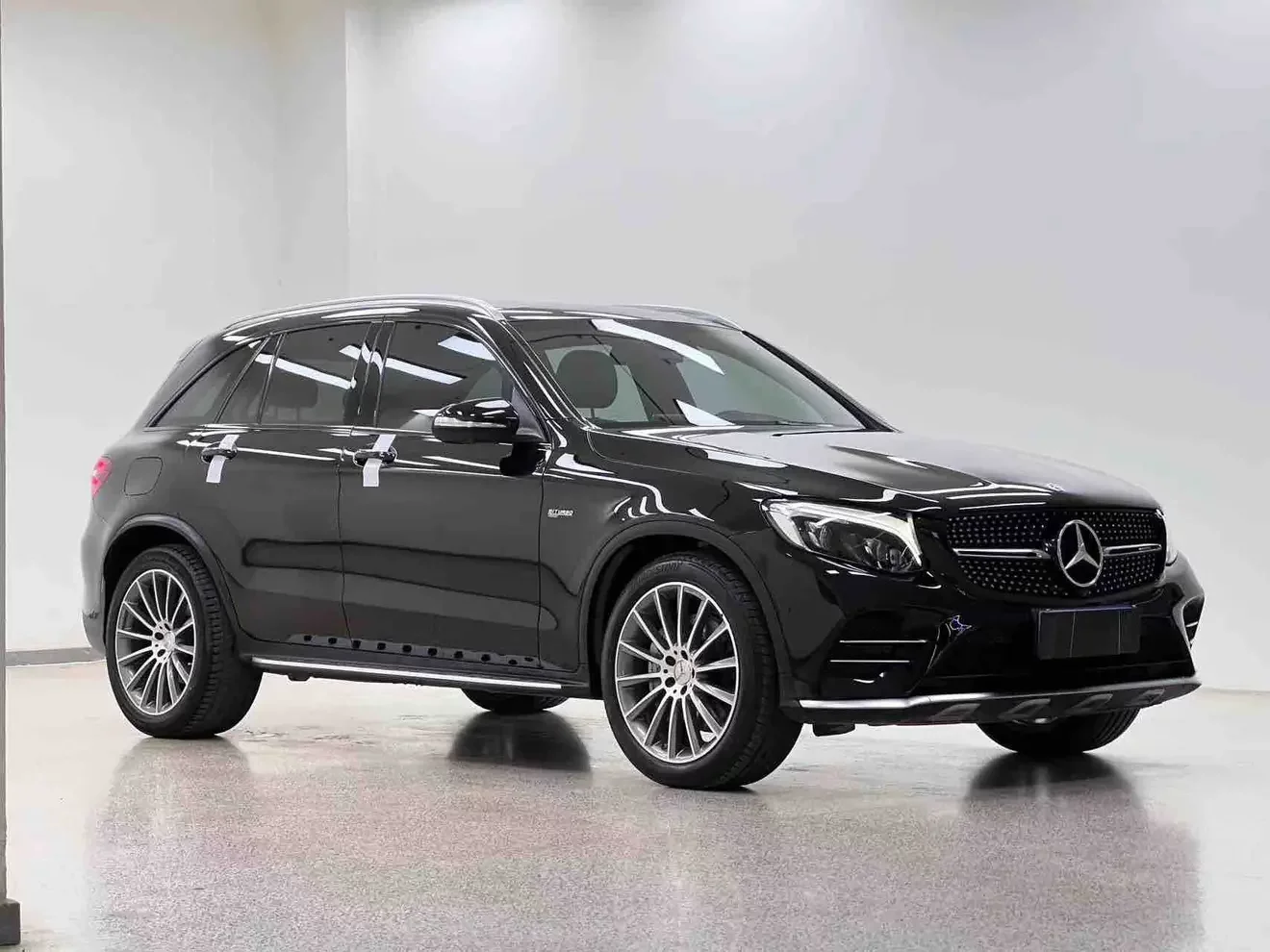 Mercedes-Benz GLC AMG