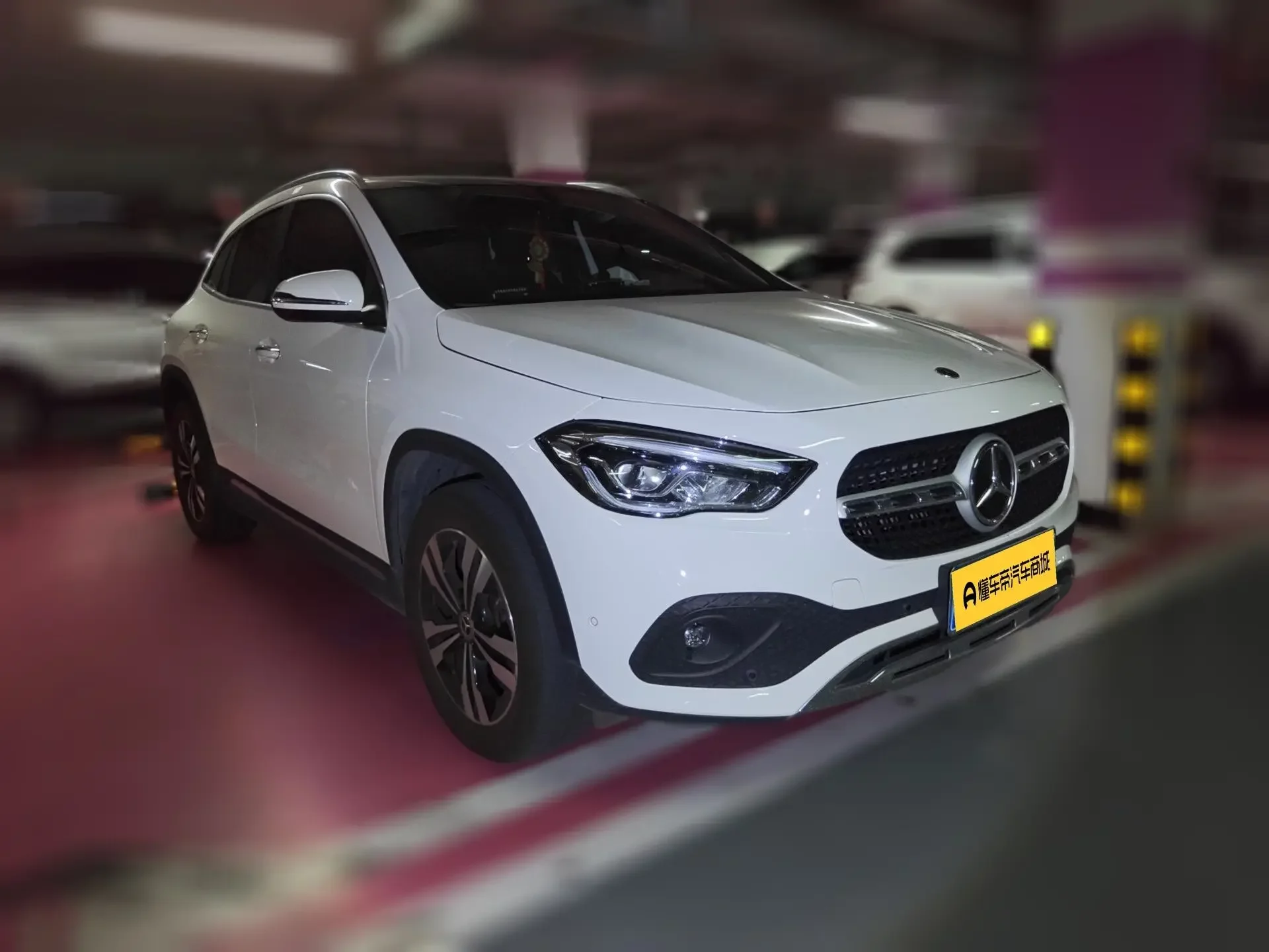 Mercedes-Benz GLA