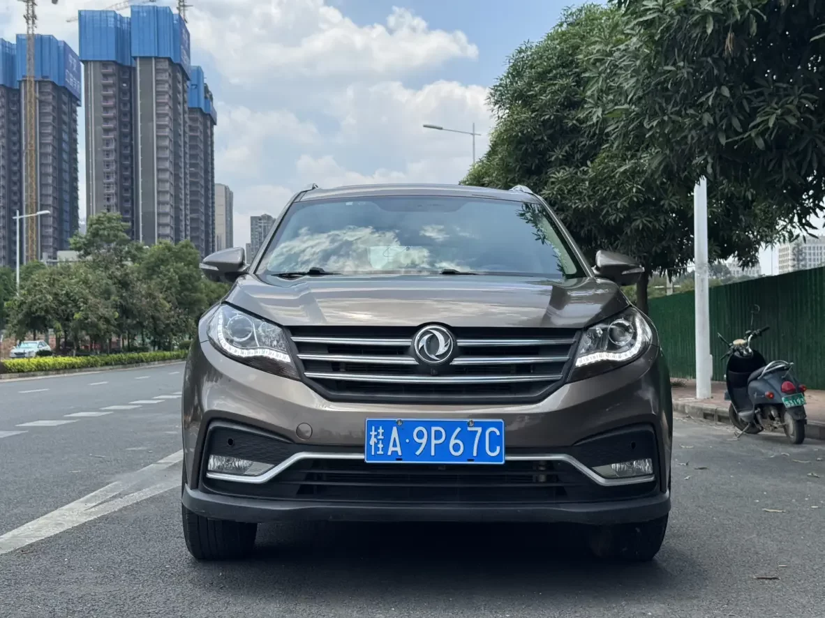 Dongfeng Fengon 580