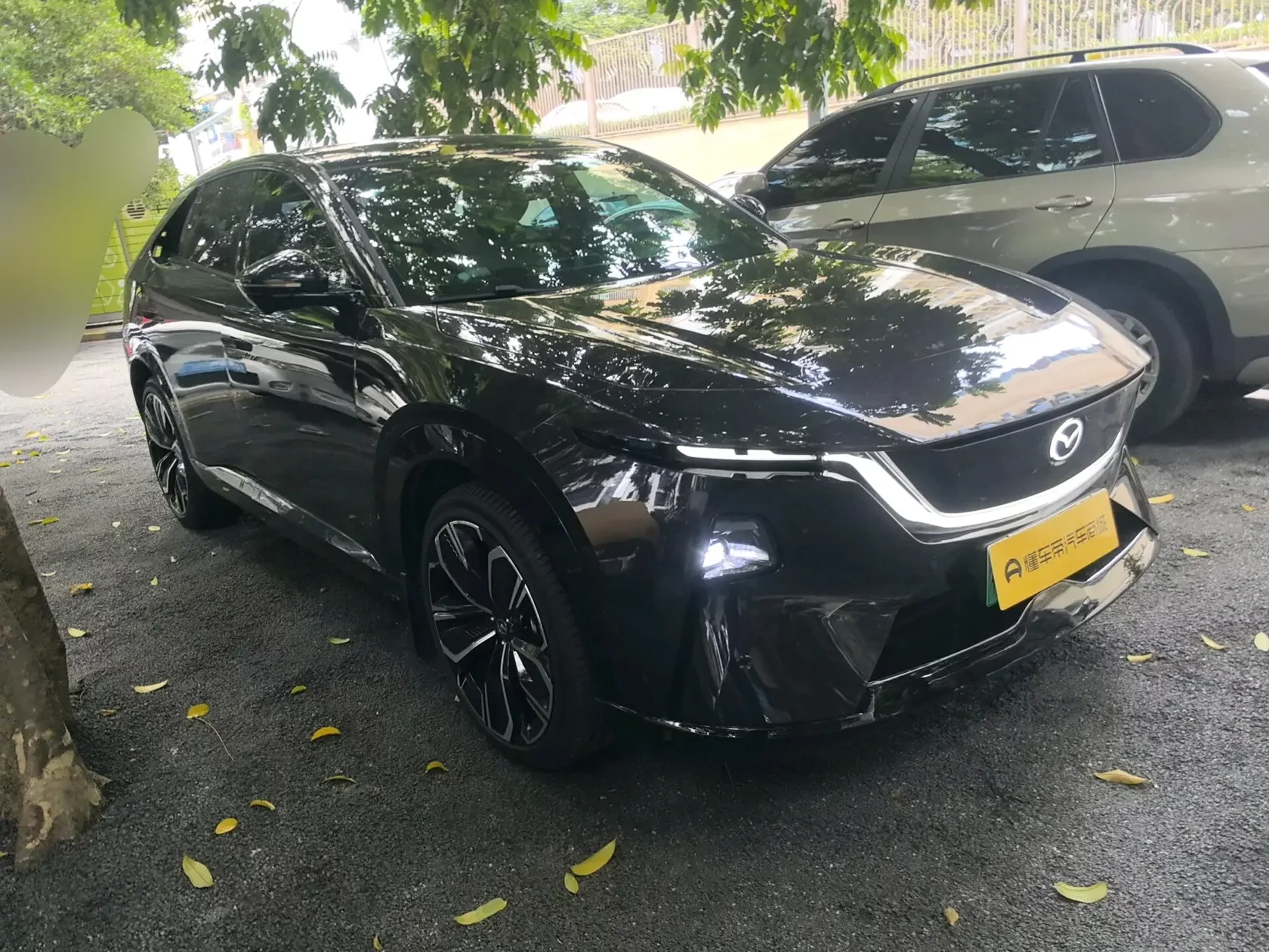 Mazda EZ-60