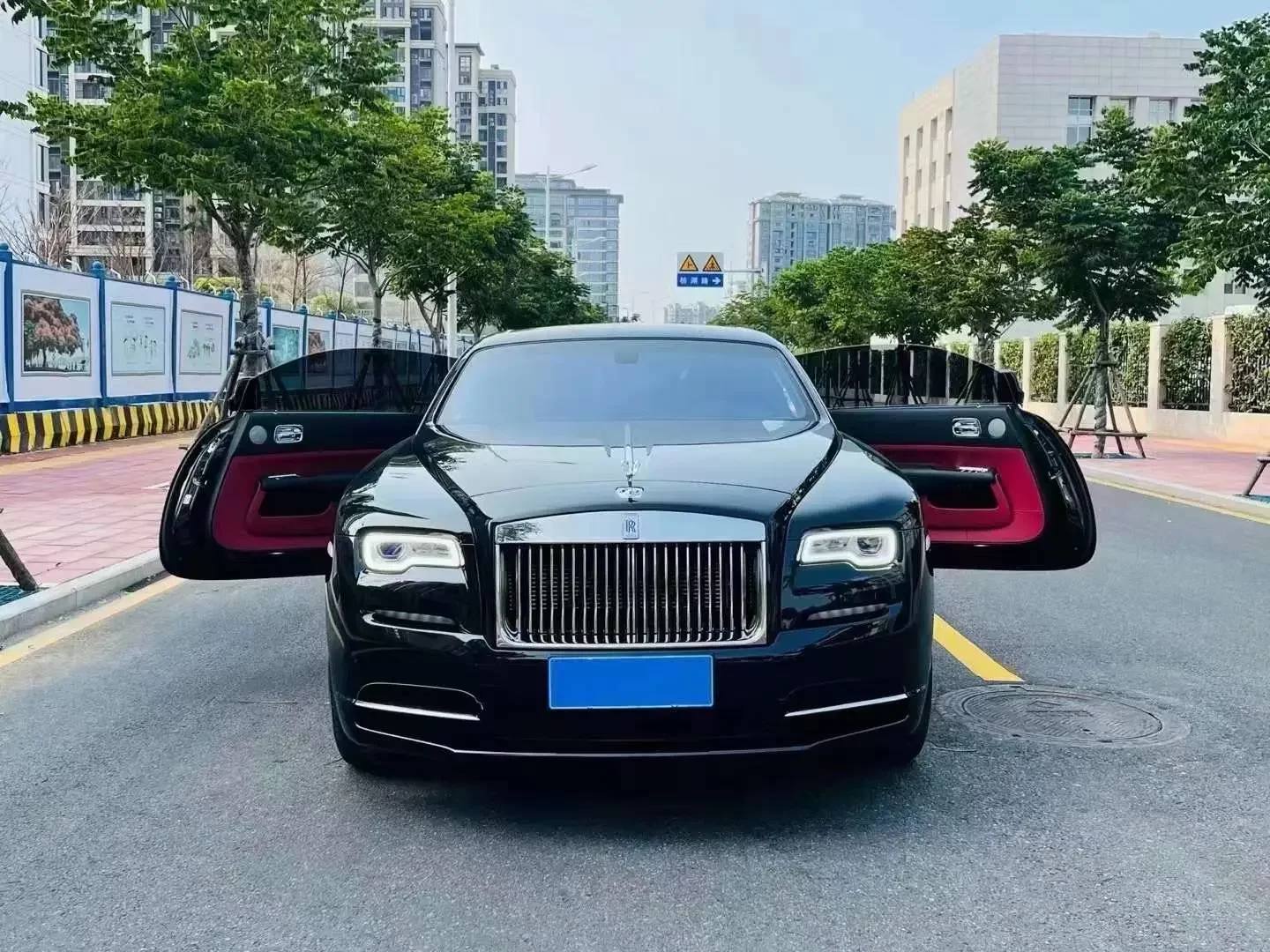 Rolls Royce Phantom