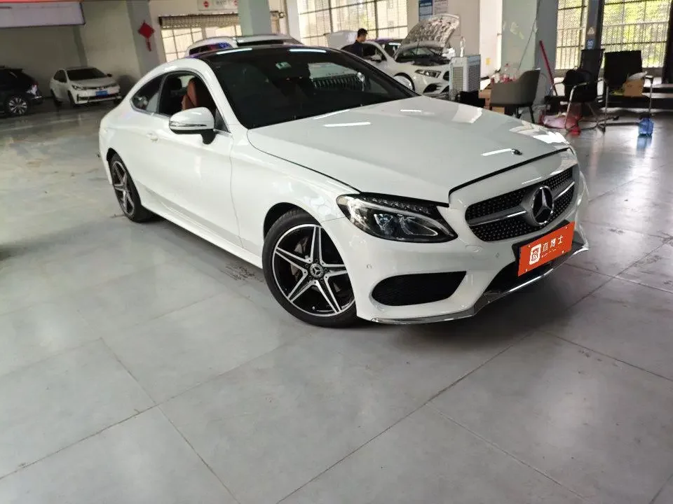 Mercedes-Benz C-Class