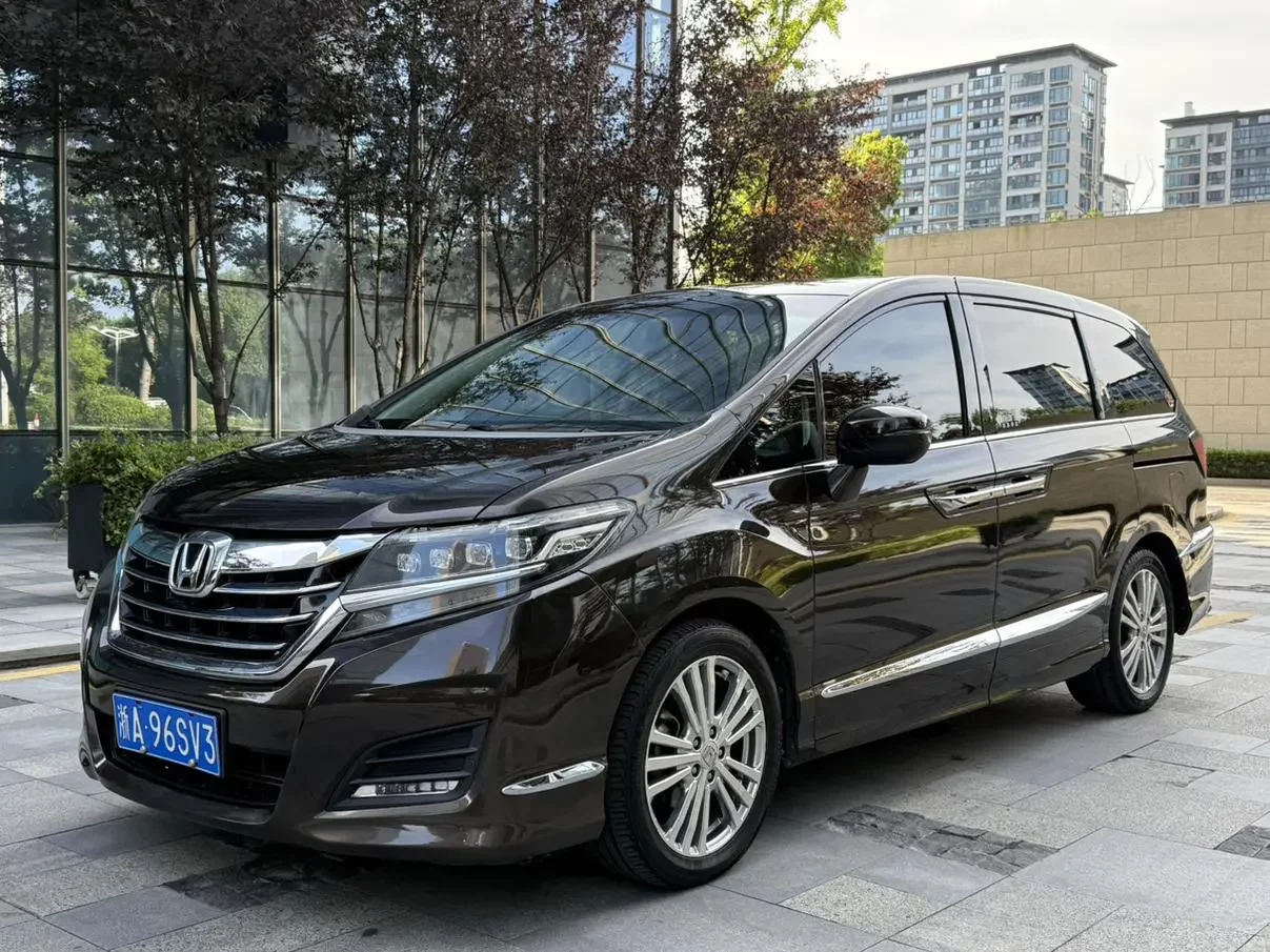 Honda Elysion (Alison)