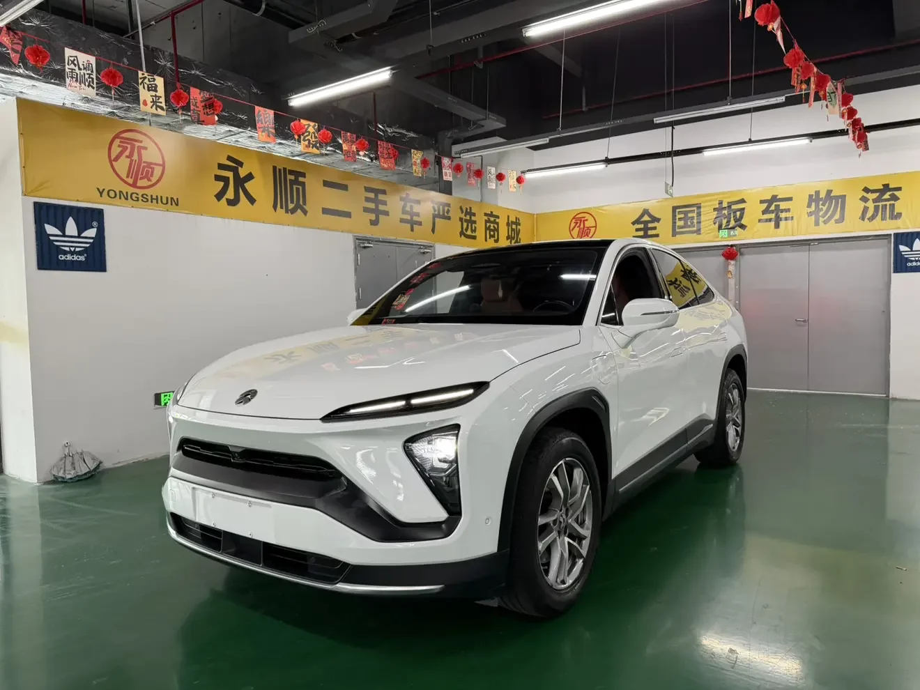 NIO EC6