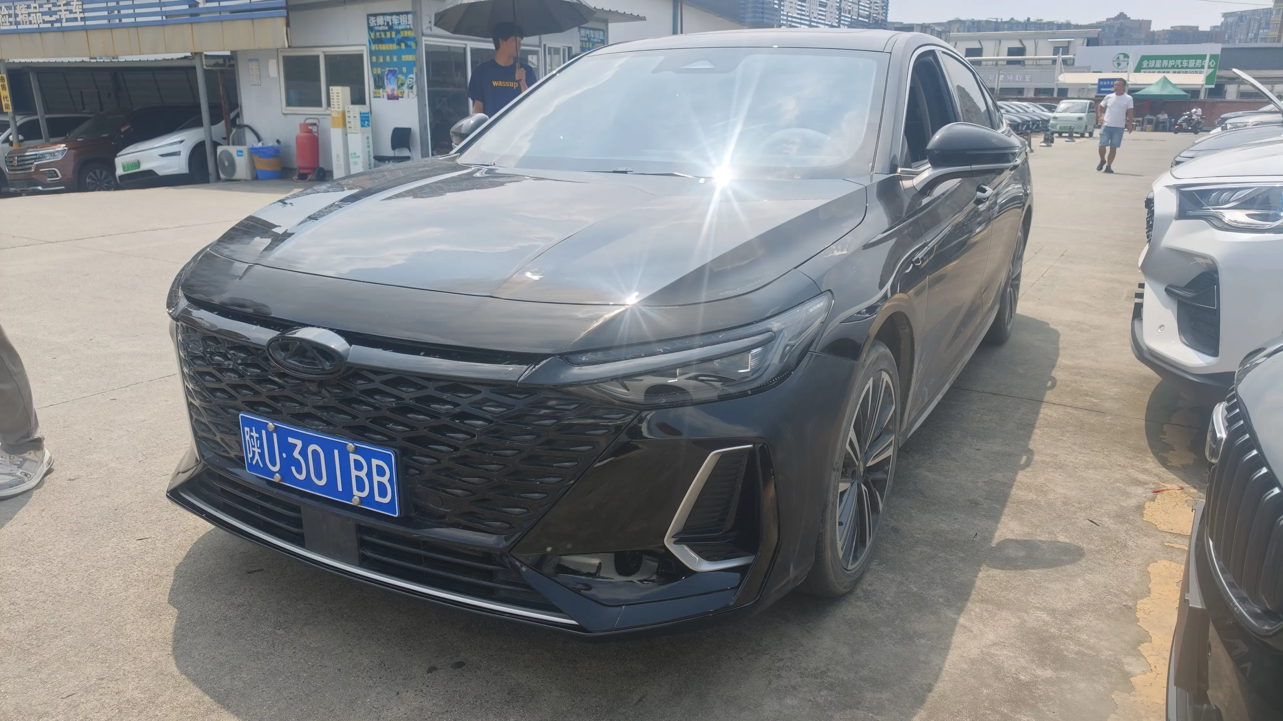 Chery Arrizo 8