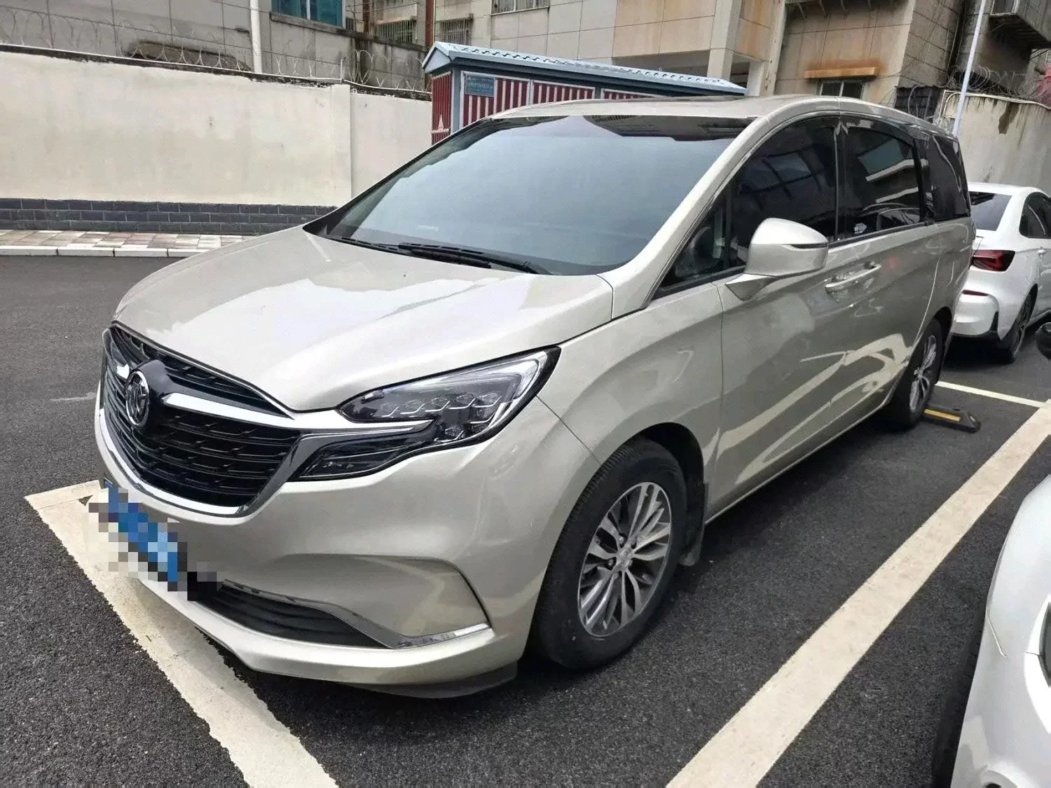 Buick GL8