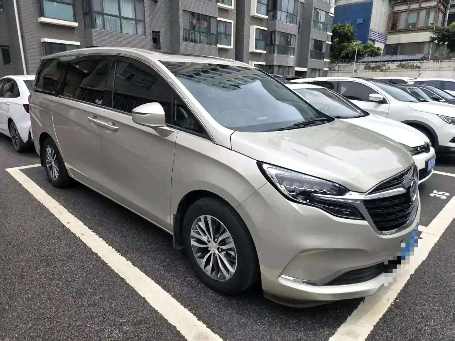 Buick GL8
