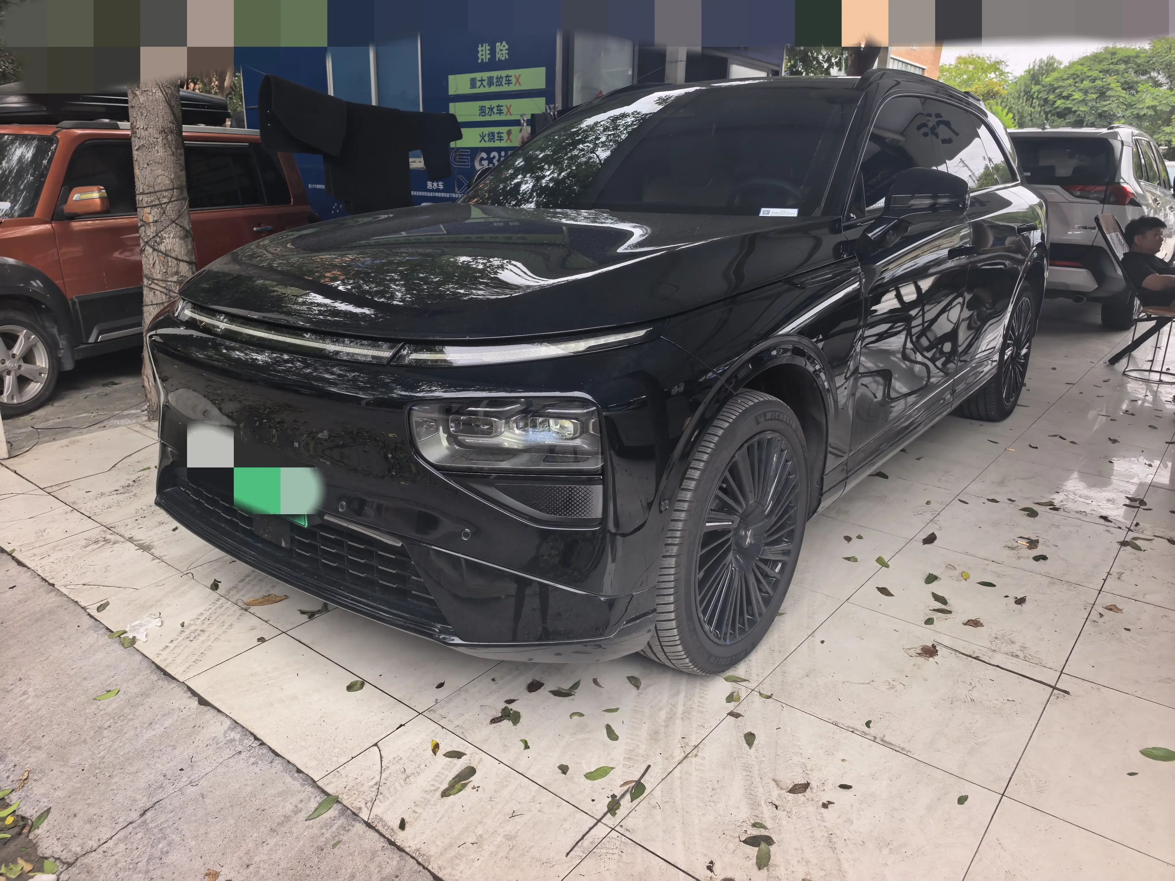 Xpeng G9