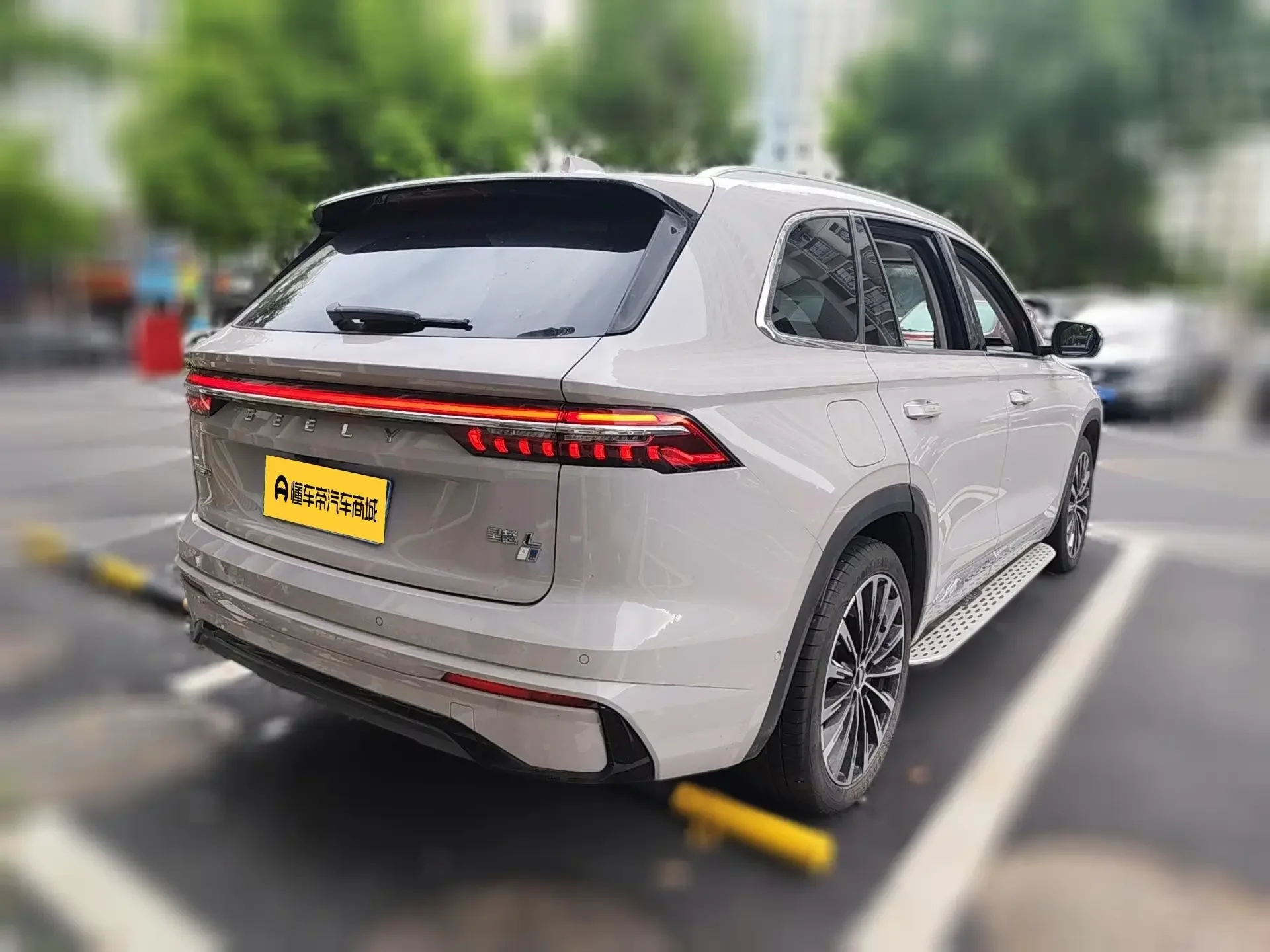Geely Monjaro (Xingyue L)