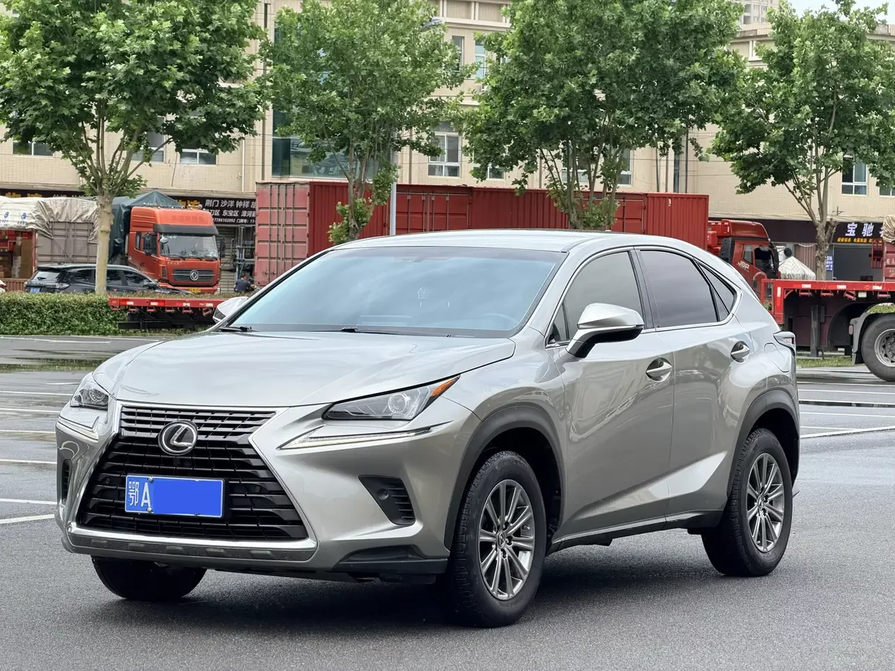 Lexus NX