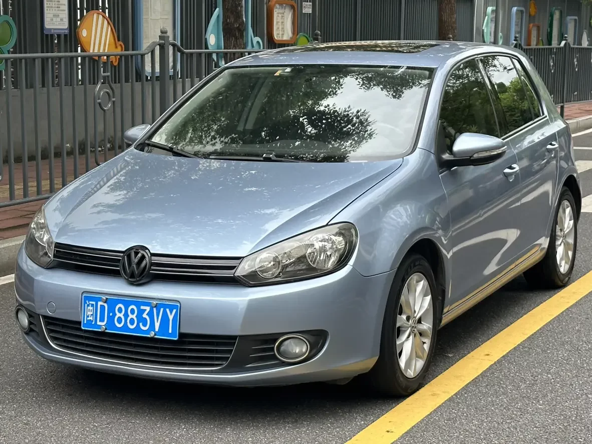 Volkswagen golf