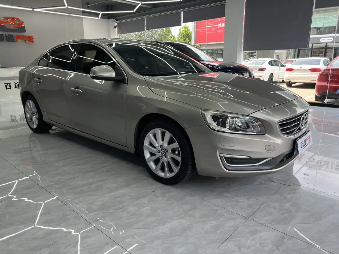 Volvo S60