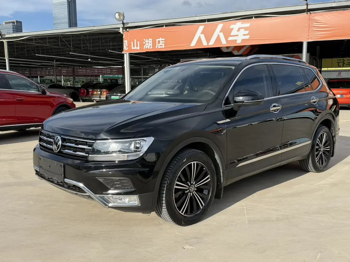 Volkswagen Tiguan L