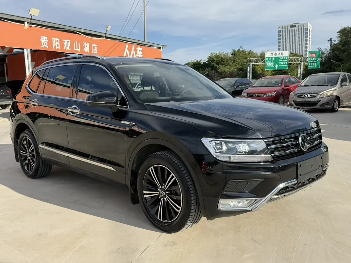 Volkswagen Tiguan L