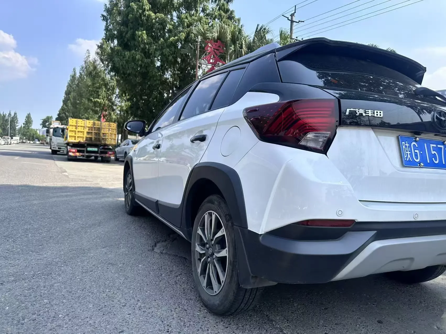 Toyota Yaris L