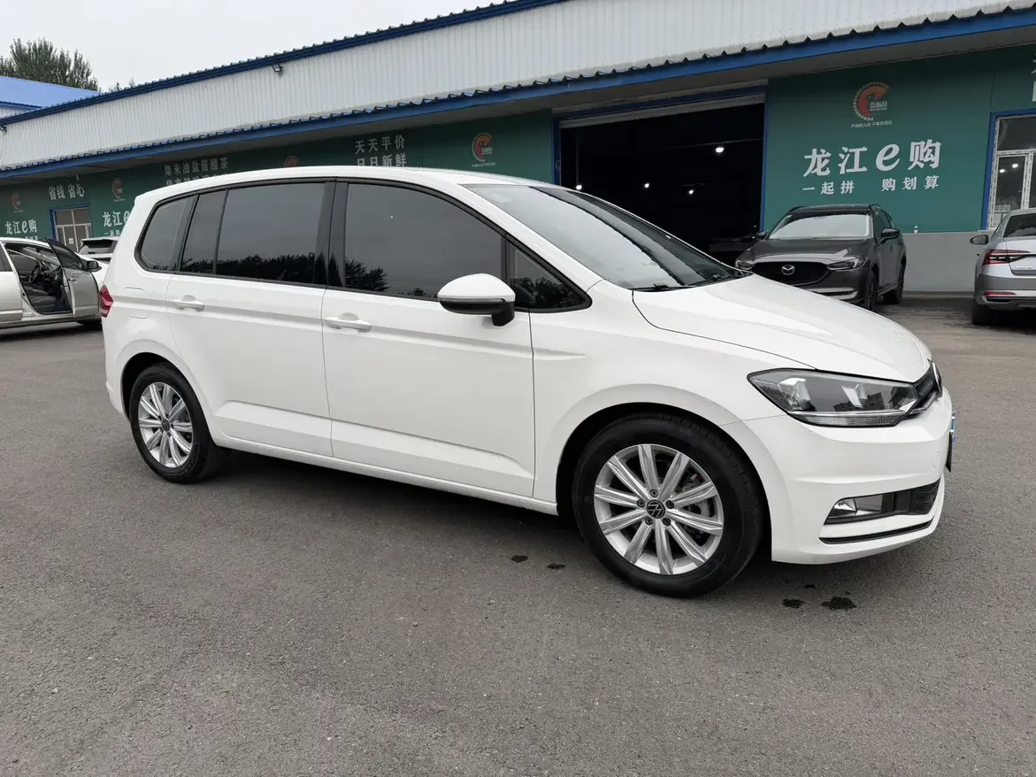 Volkswagen Touran L