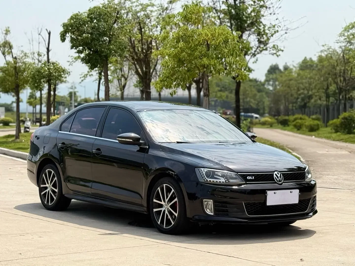 Volkswagen Sagitar