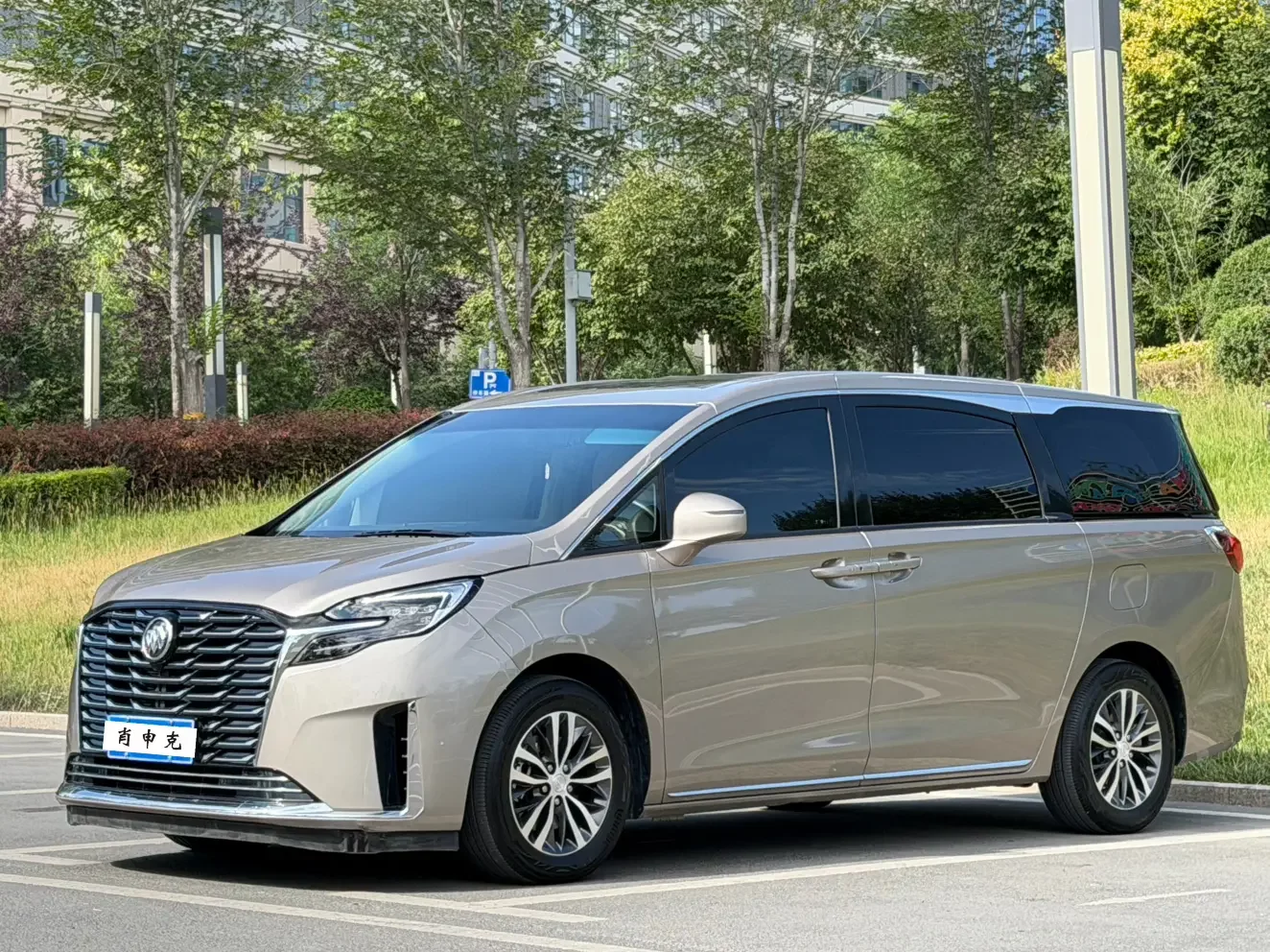 Buick GL8