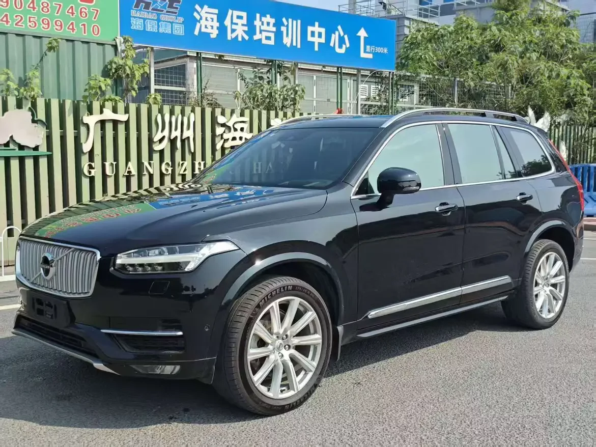 Volvo XC90