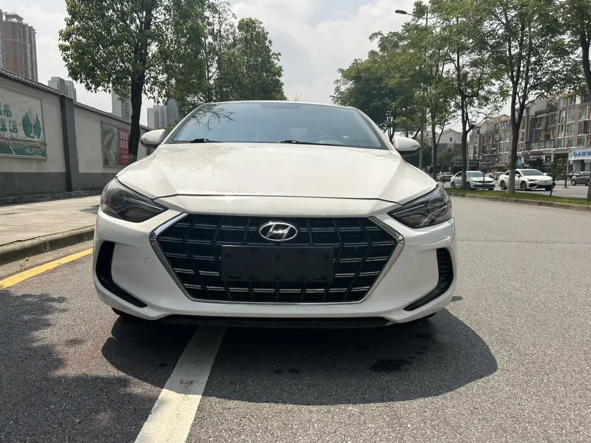 Hyundai lead