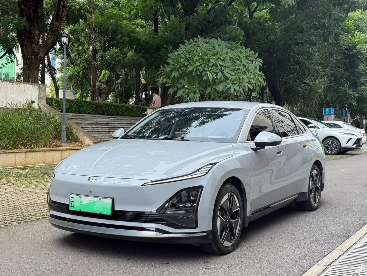 Wuling Starlight EV