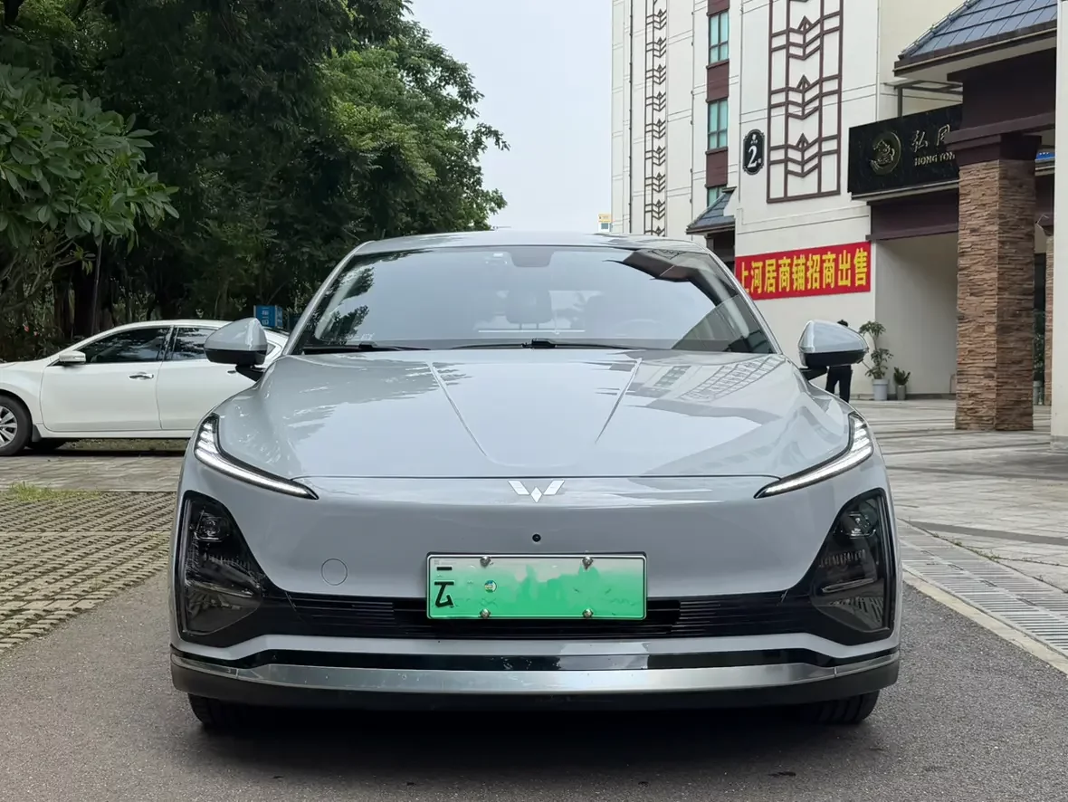 Wuling Starlight EV