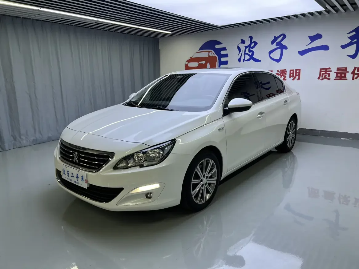Peugeot 408