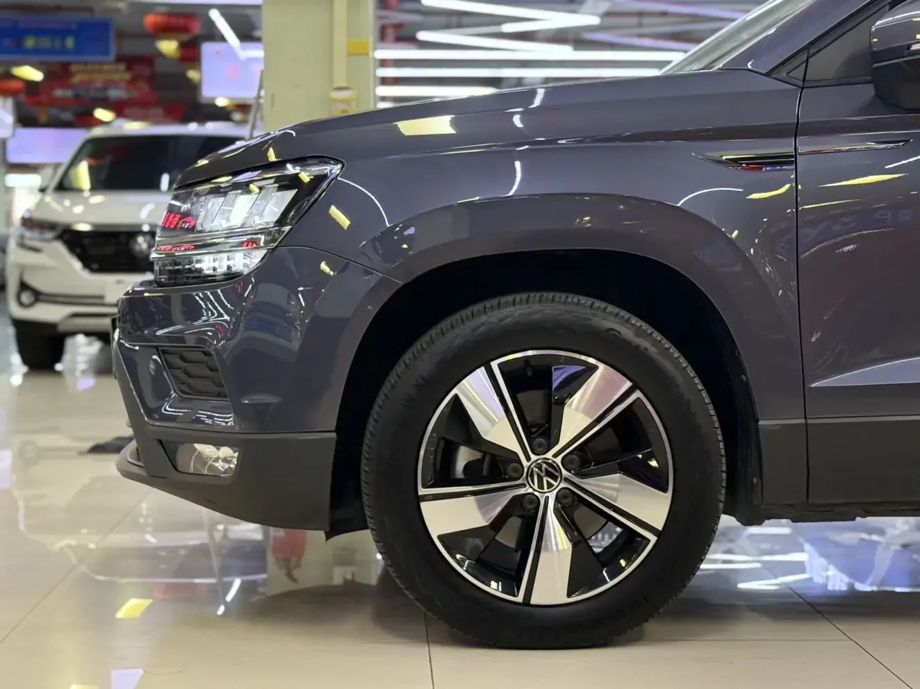 Volkswagen Tharu