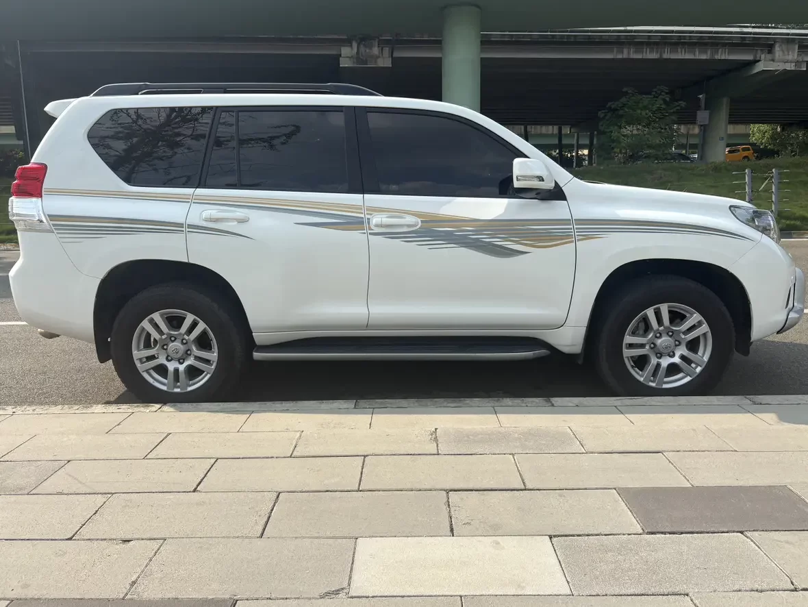Toyota prado
