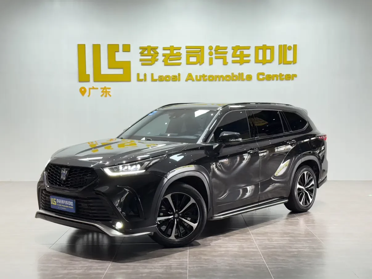 Toyota Crown Kluger