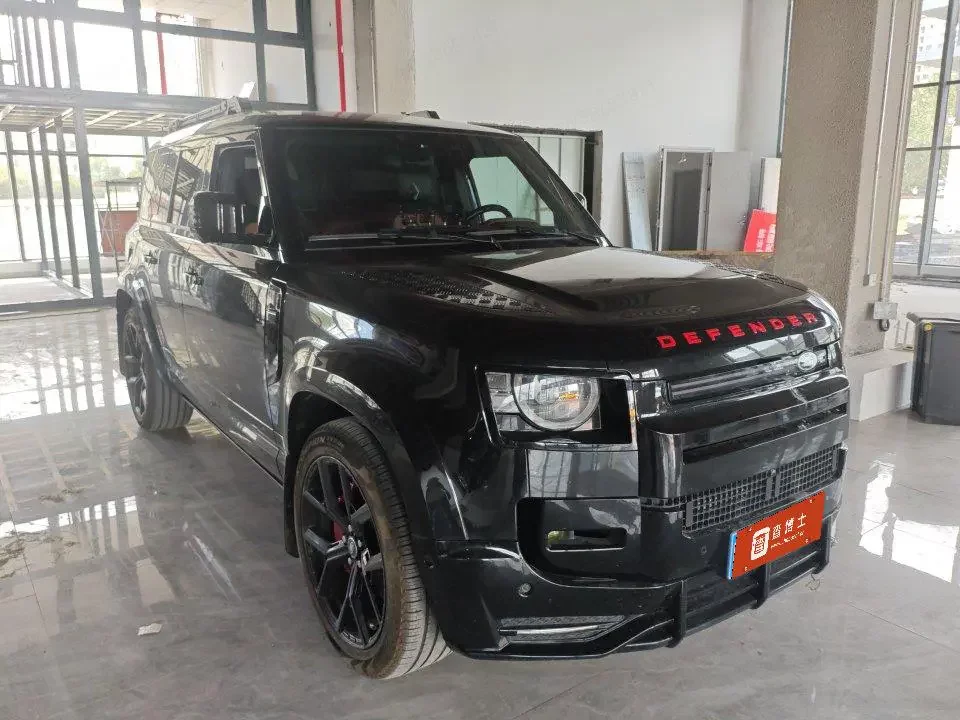 Land Rover guard