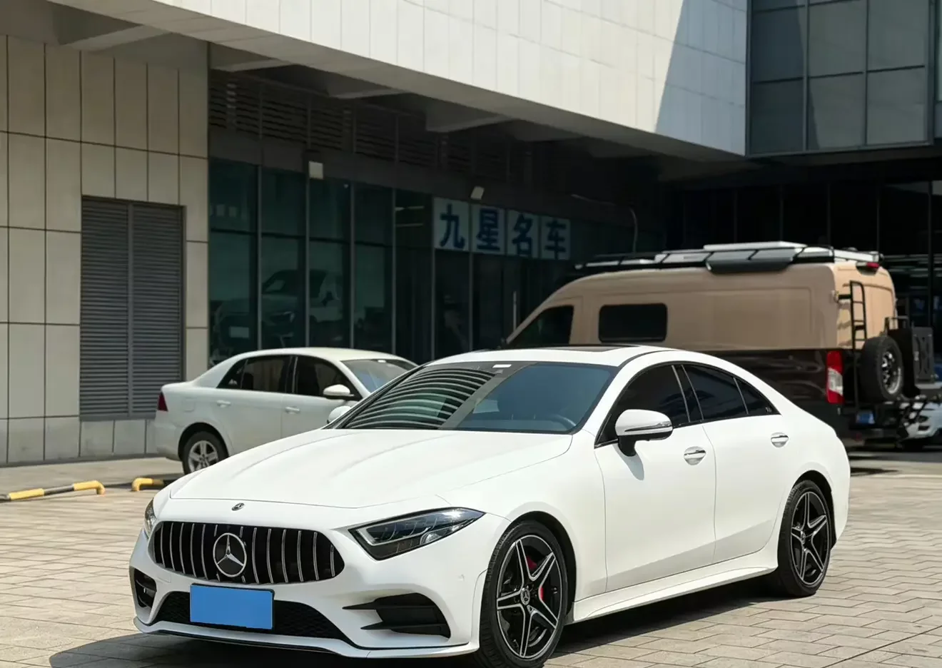 Mercedes-Benz CLS