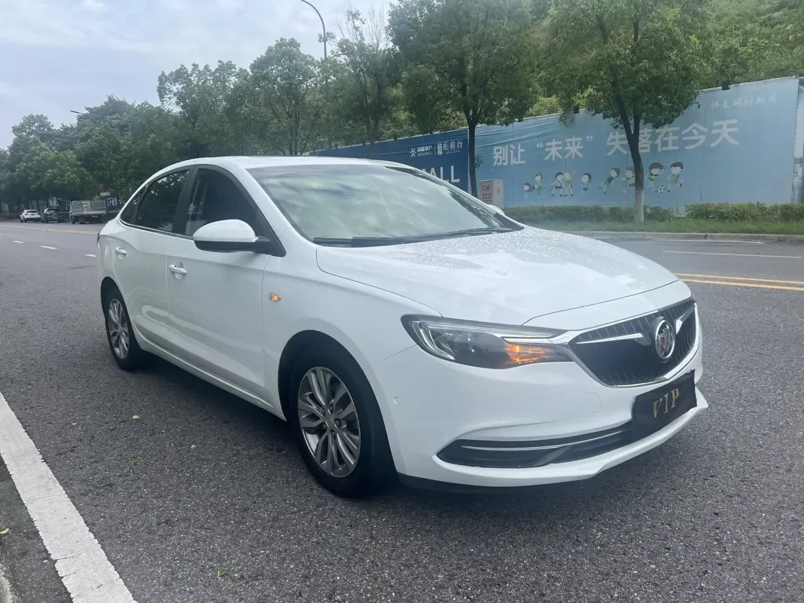 Buick Yinglang