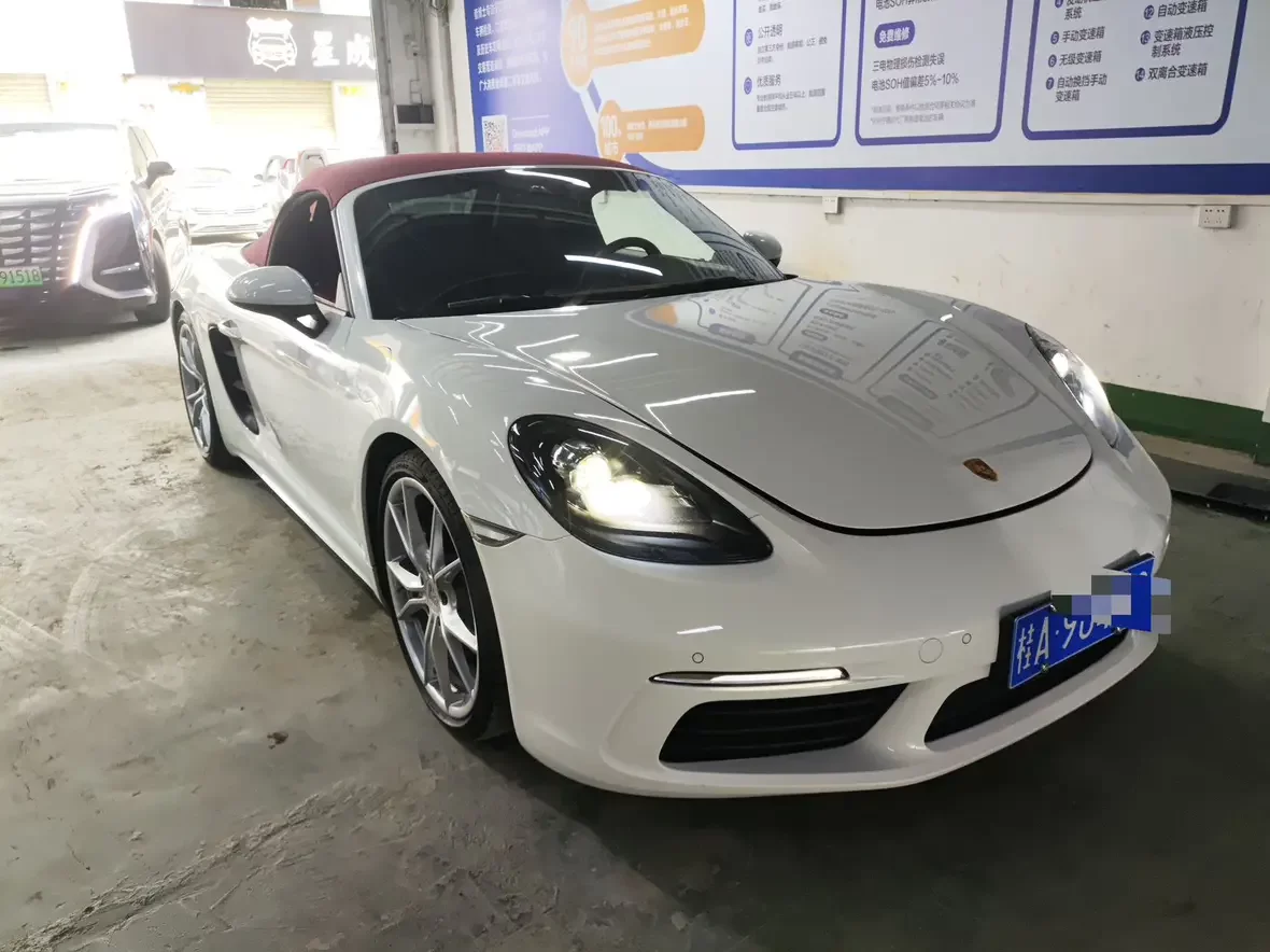 Porsche 718